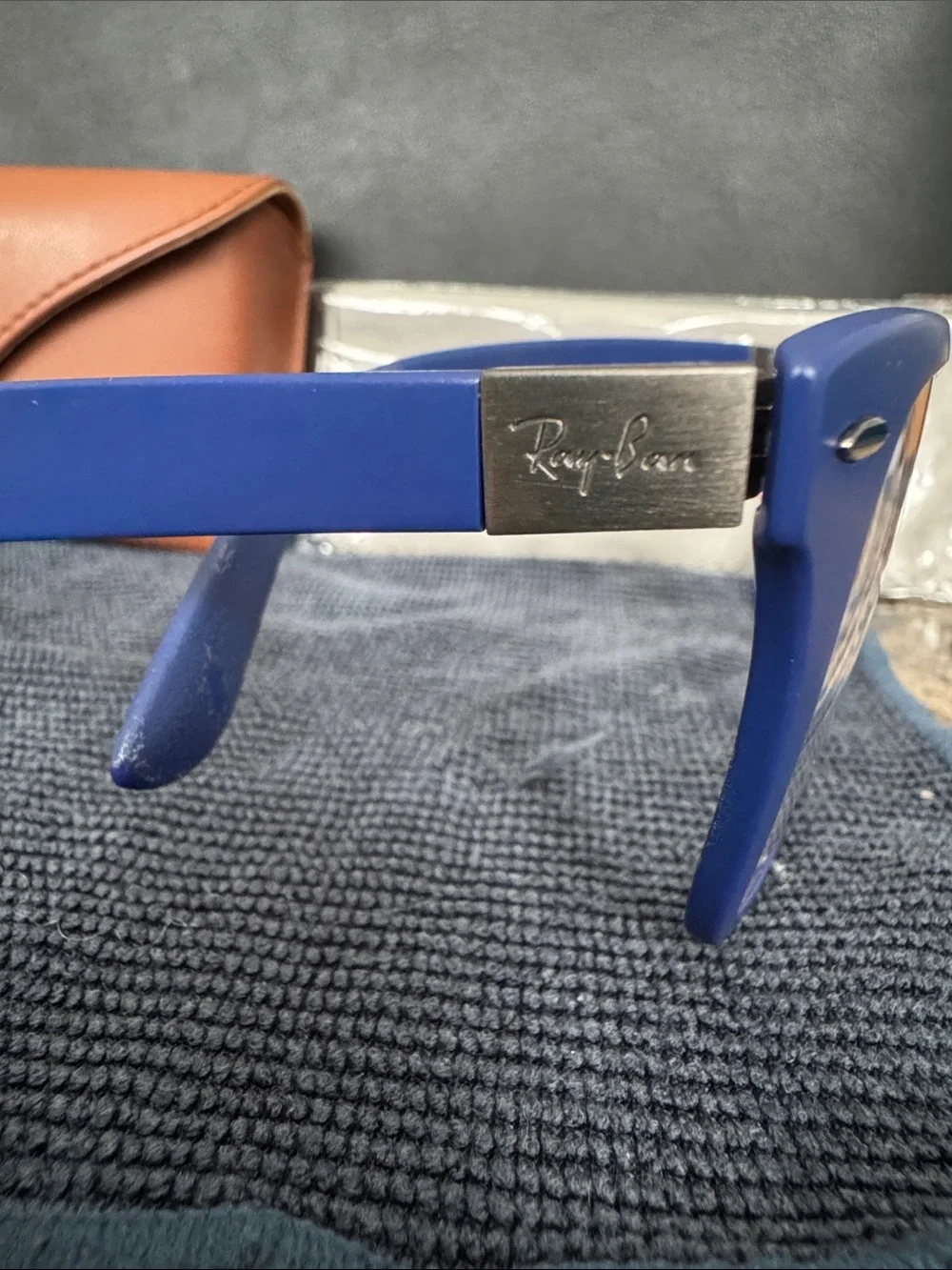 Ray-Ban Matte Blue Wayfarer Eyeglasses with Silver Plaque